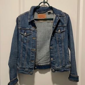 Levi denim jacket
